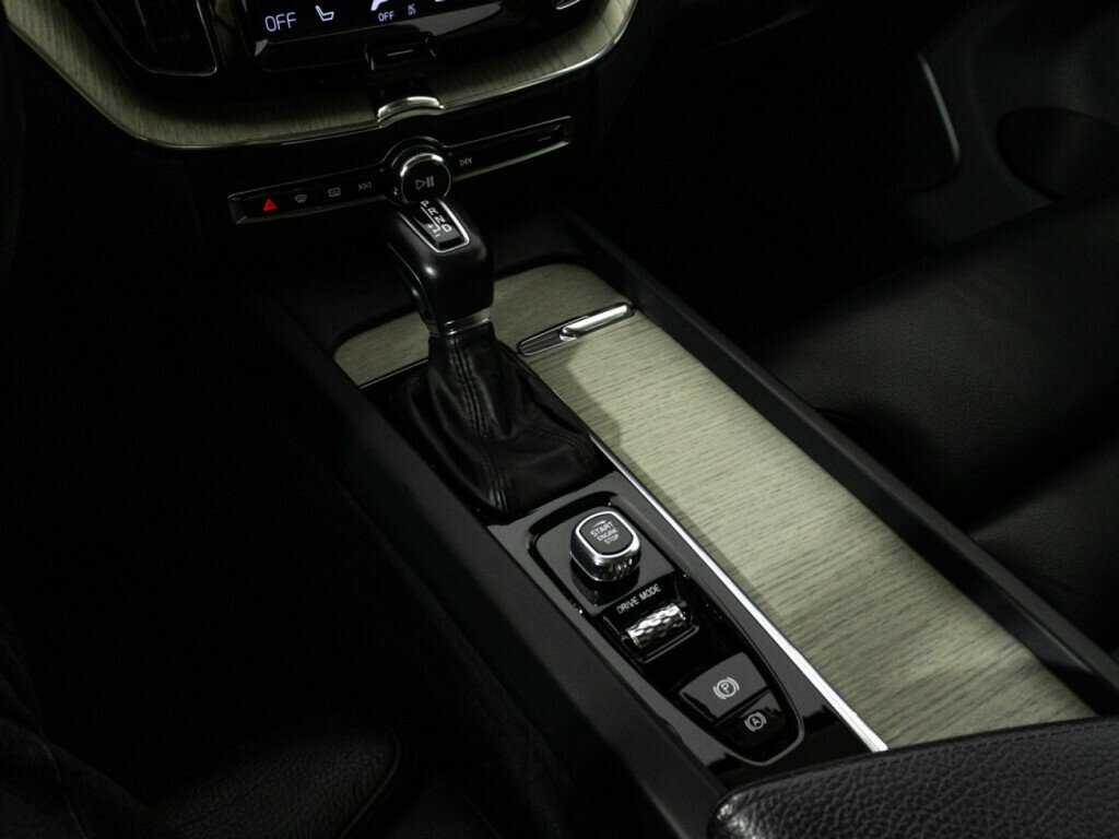 Volvo XC60 с пробегом — 2019 год. Фото: #20