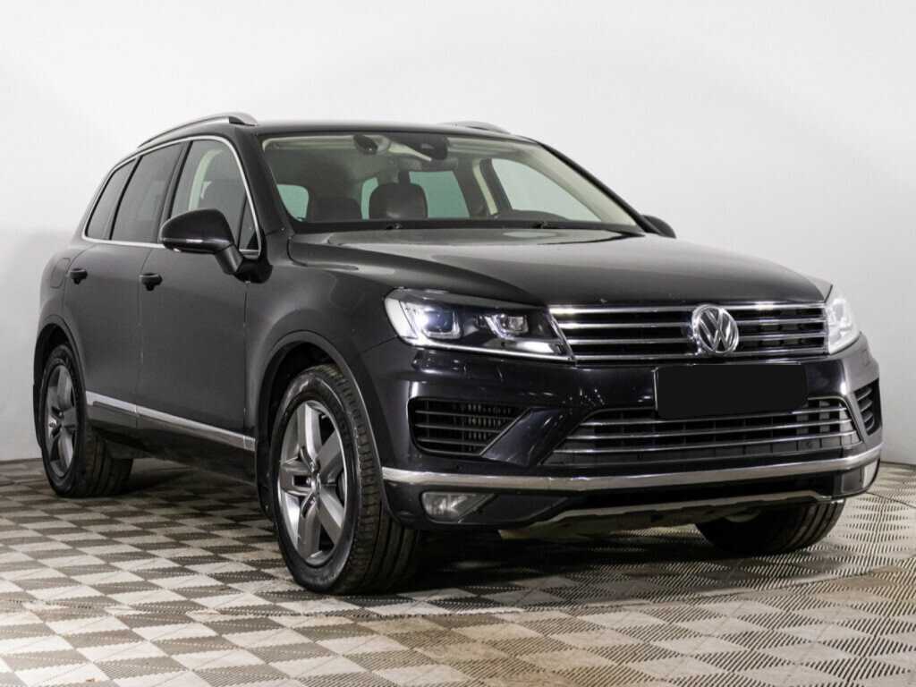 Volkswagen Touareg с пробегом — 2016 год. Фото: #2