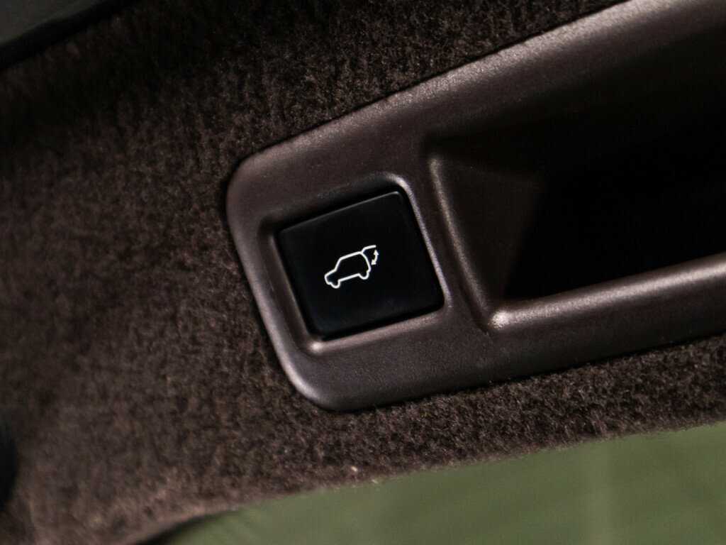 Lexus RX с пробегом — 2017 год. Фото: #14