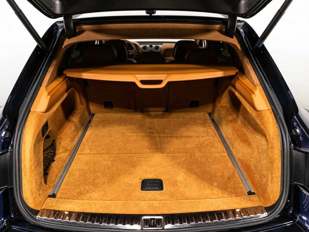 Bentley Bentayga с пробегом — 2019 год. Фото: #13