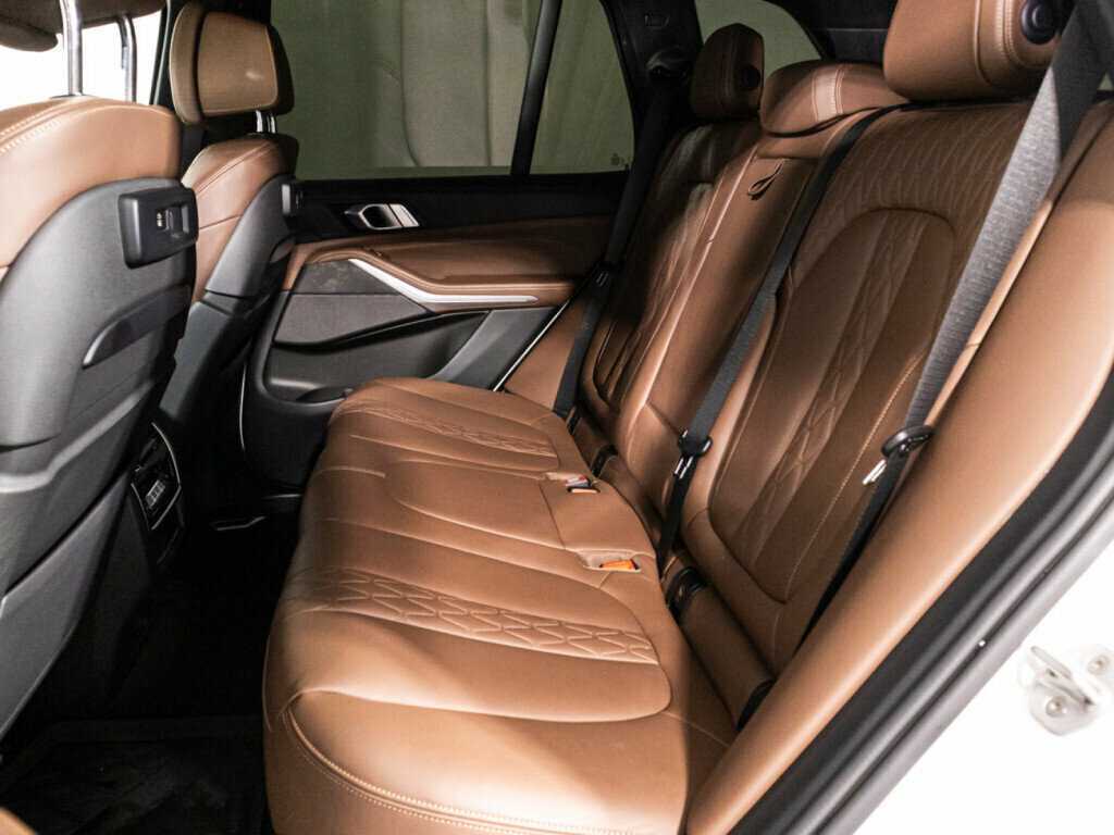 BMW X5 с пробегом — 2020 год. Фото: #9