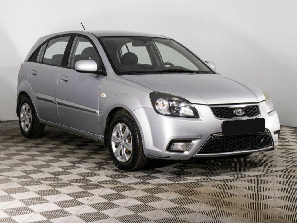 Kia Rio с пробегом — 2010 год. Фото: #2