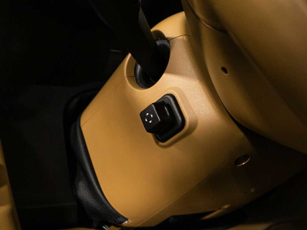 Cadillac Escalade с пробегом — 2015 год. Фото: #28