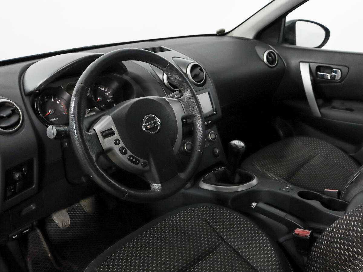 Nissan Qashqai с пробегом — 2008 год. Фото: #8