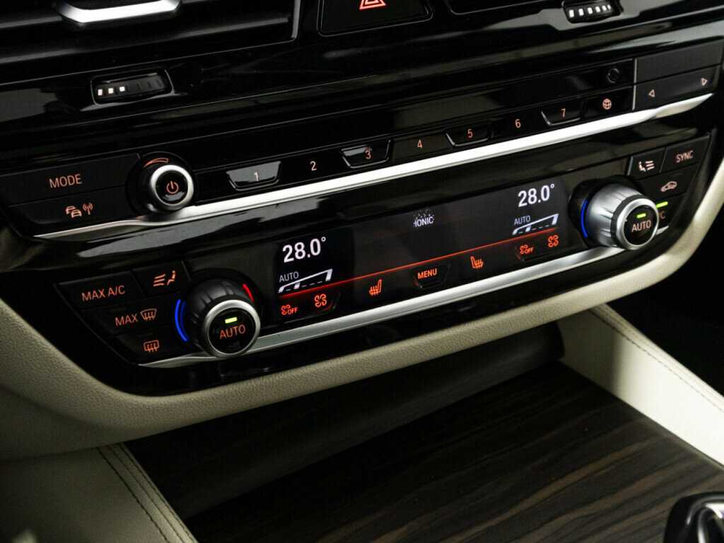 BMW 5 серии с пробегом — 2020 год. Фото: #17