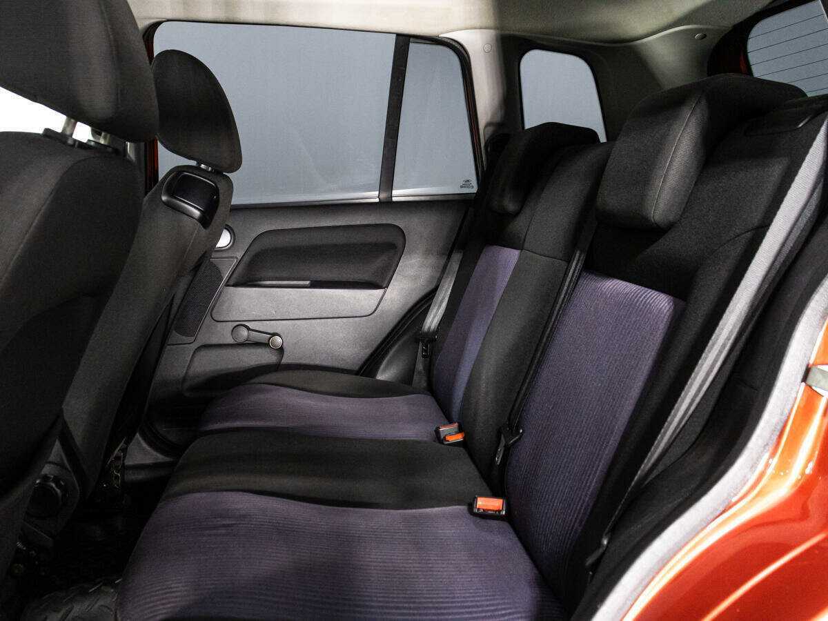 Ford Fusion с пробегом — 2007 год. Фото: #9