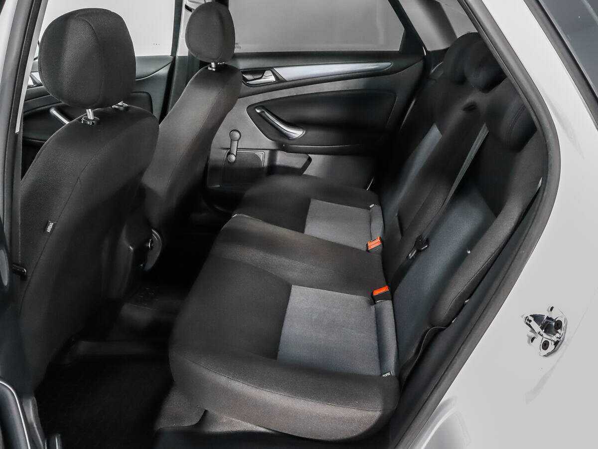 Ford Mondeo с пробегом — 2014 год. Фото: #9