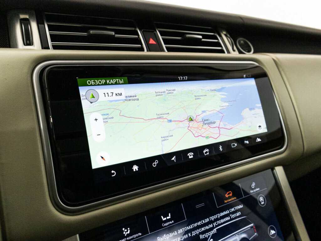 Land Rover Range Rover с пробегом — 2018 год. Фото: #15