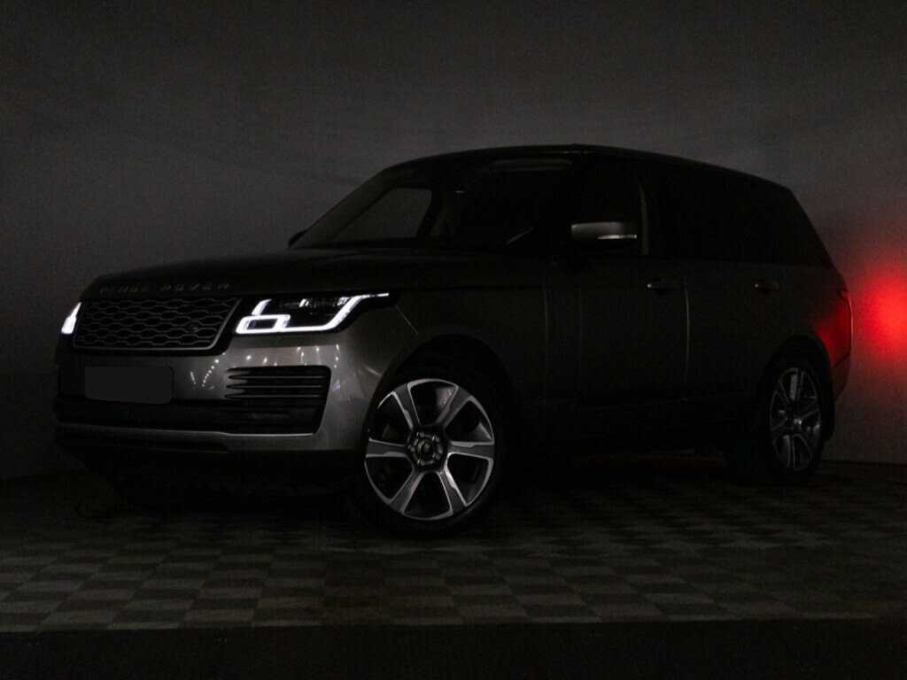 Land Rover Range Rover с пробегом — 2018 год. Фото: #30