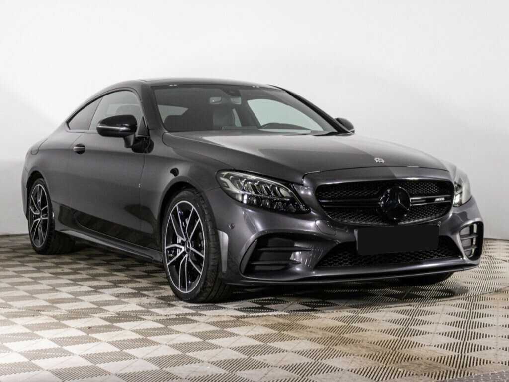 Mercedes-Benz C-Класс AMG с пробегом — 2020 год. Фото: #2