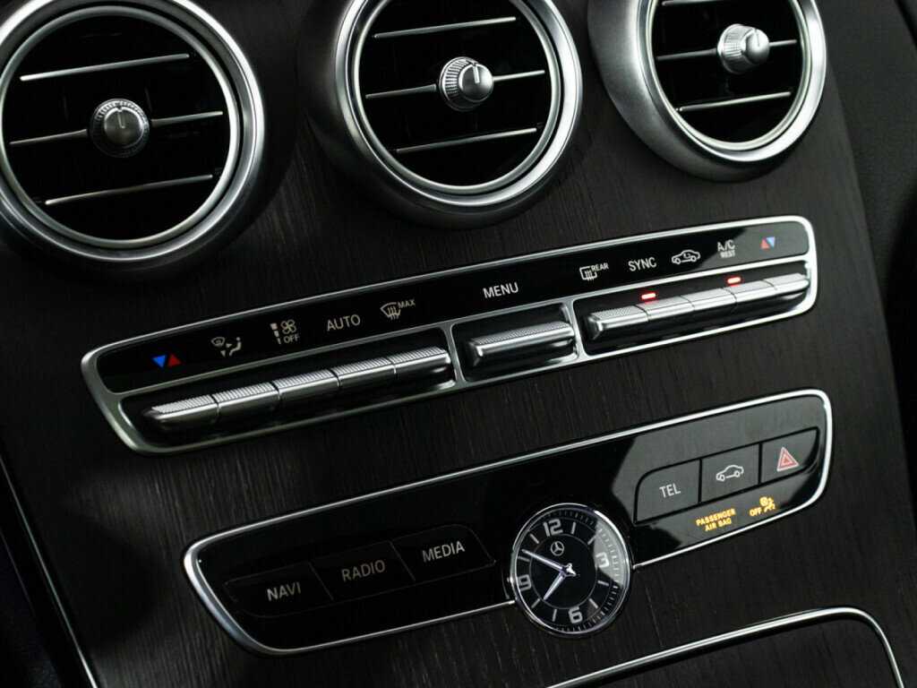 Mercedes-Benz C-Класс AMG с пробегом — 2020 год. Фото: #19