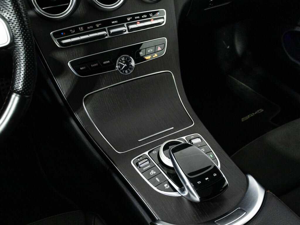 Mercedes-Benz C-Класс AMG с пробегом — 2020 год. Фото: #20