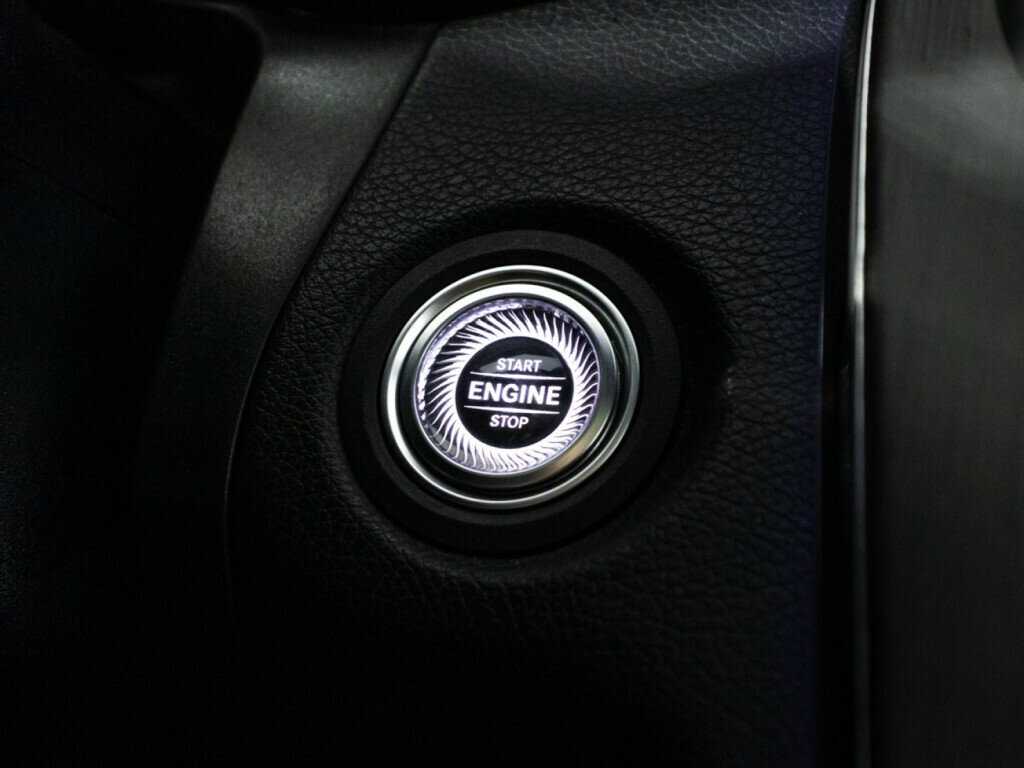 Mercedes-Benz C-Класс AMG с пробегом — 2020 год. Фото: #22