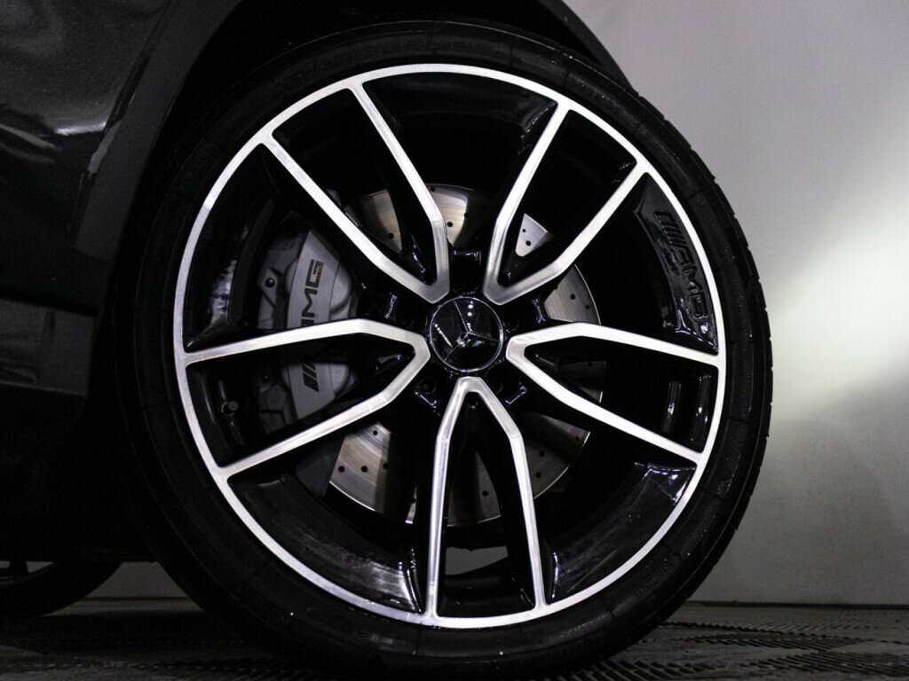 Mercedes-Benz C-Класс AMG с пробегом — 2020 год. Фото: #23