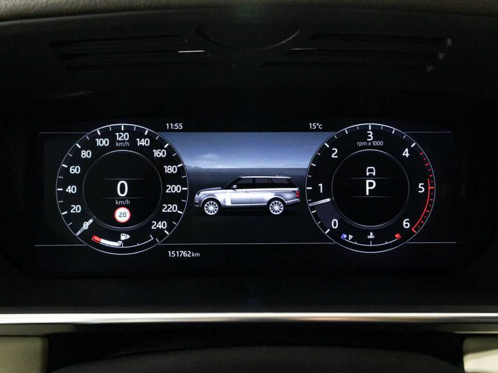 Land Rover Range Rover с пробегом — 2018 год. Фото: #11