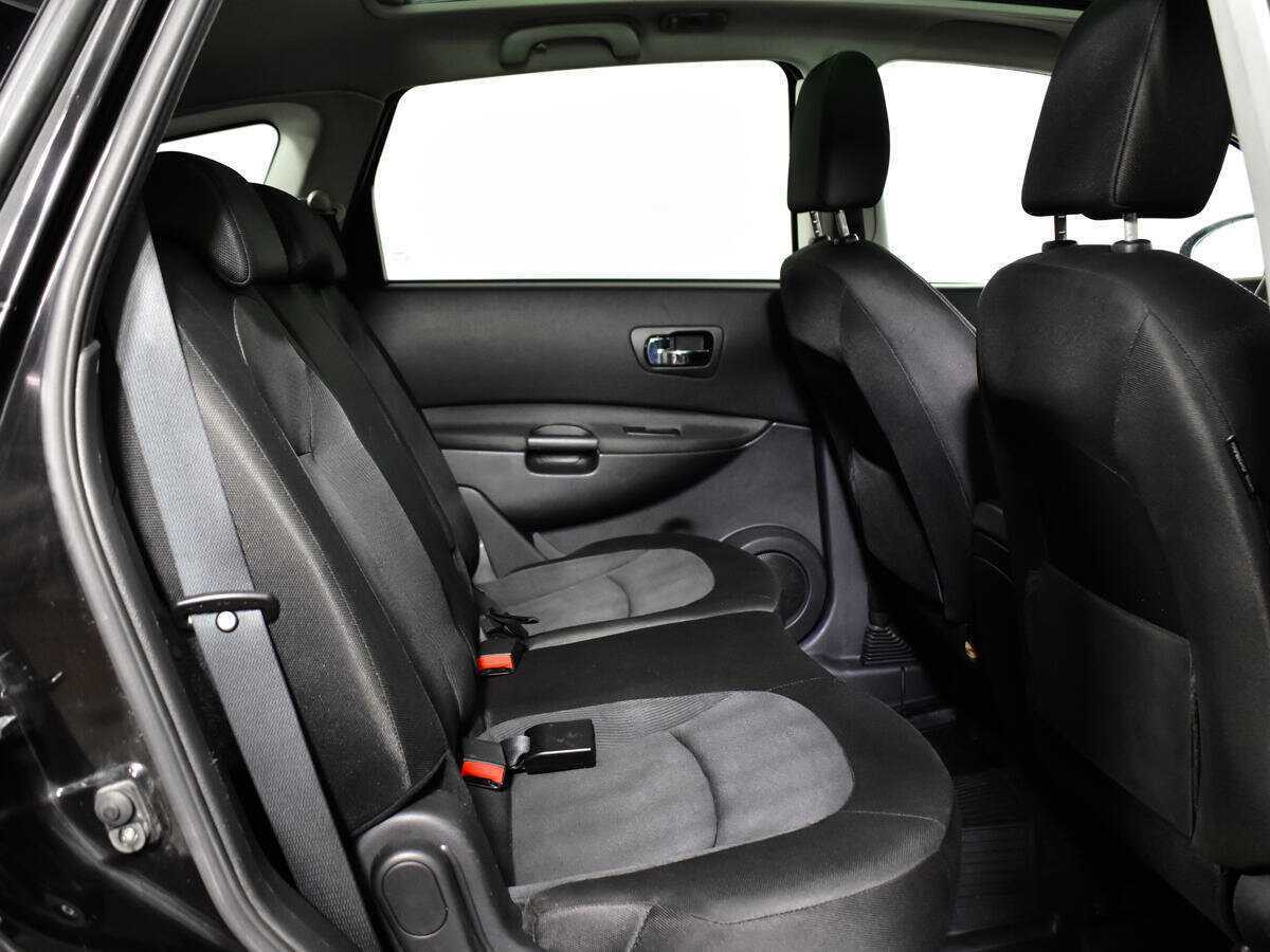 Nissan Qashqai+2 с пробегом — 2010 год. Фото: #8