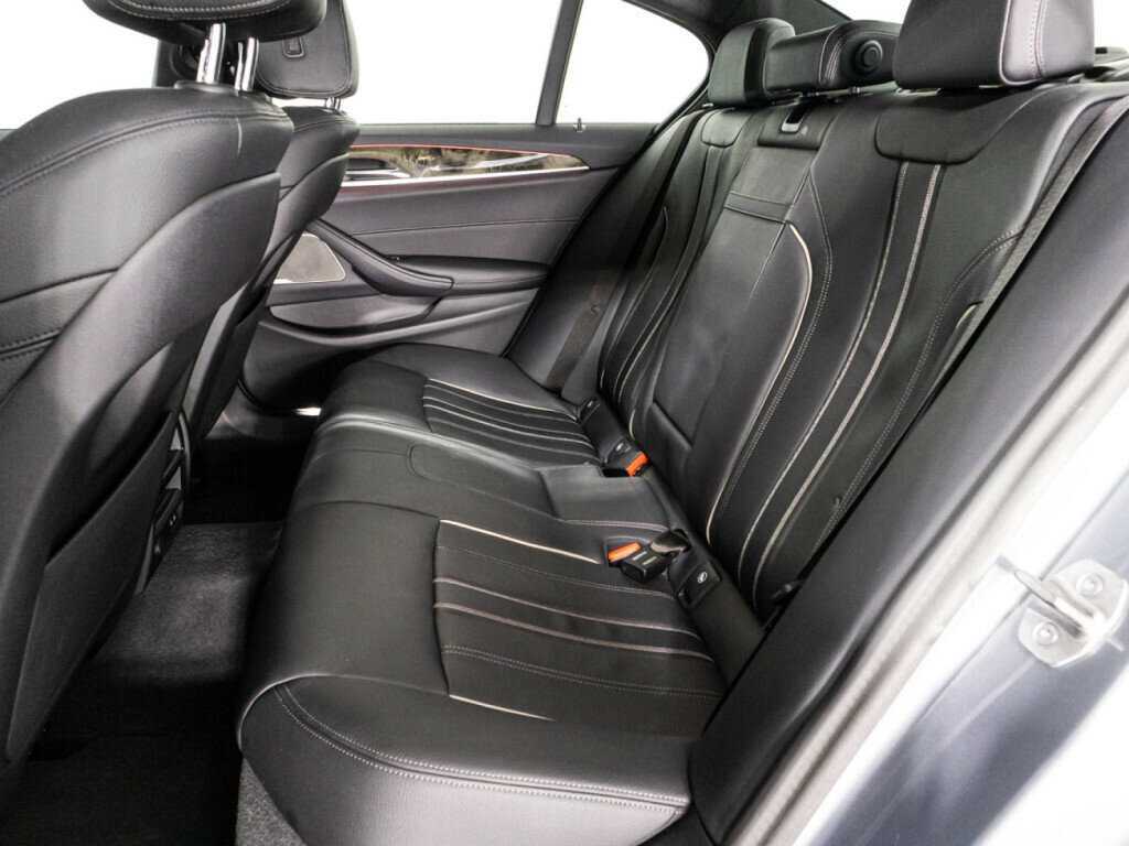 BMW 5 серии с пробегом — 2022 год. Фото: #9