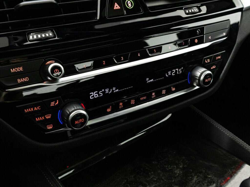 BMW 5 серии с пробегом — 2022 год. Фото: #17