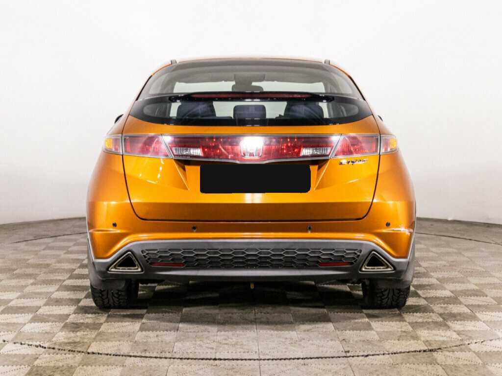 Honda Civic с пробегом — 2008 год. Фото: #5