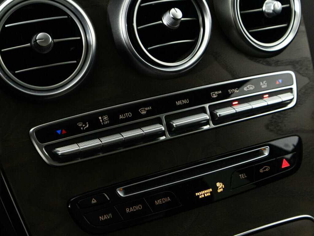 Mercedes-Benz GLC с пробегом — 2018 год. Фото: #18