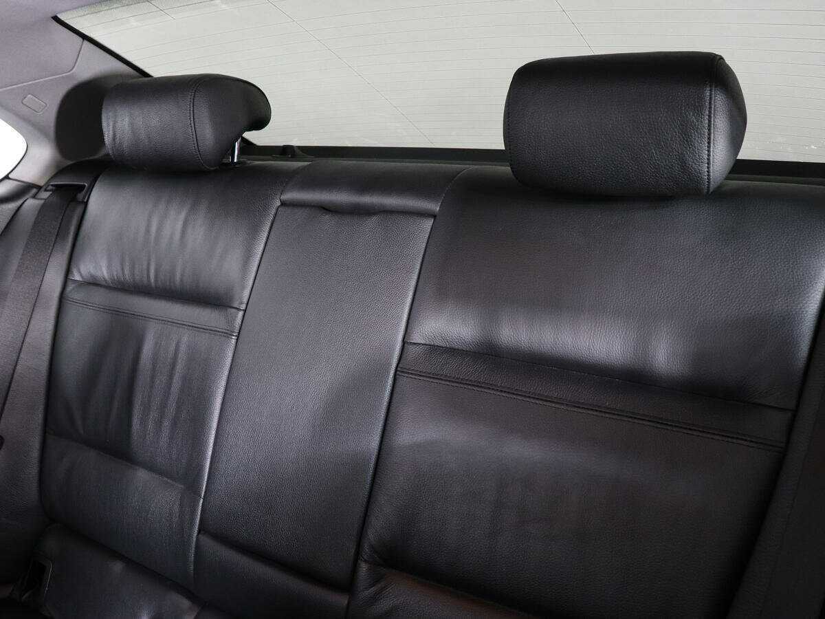 BMW 3 серии с пробегом — 2008 год. Фото: #13