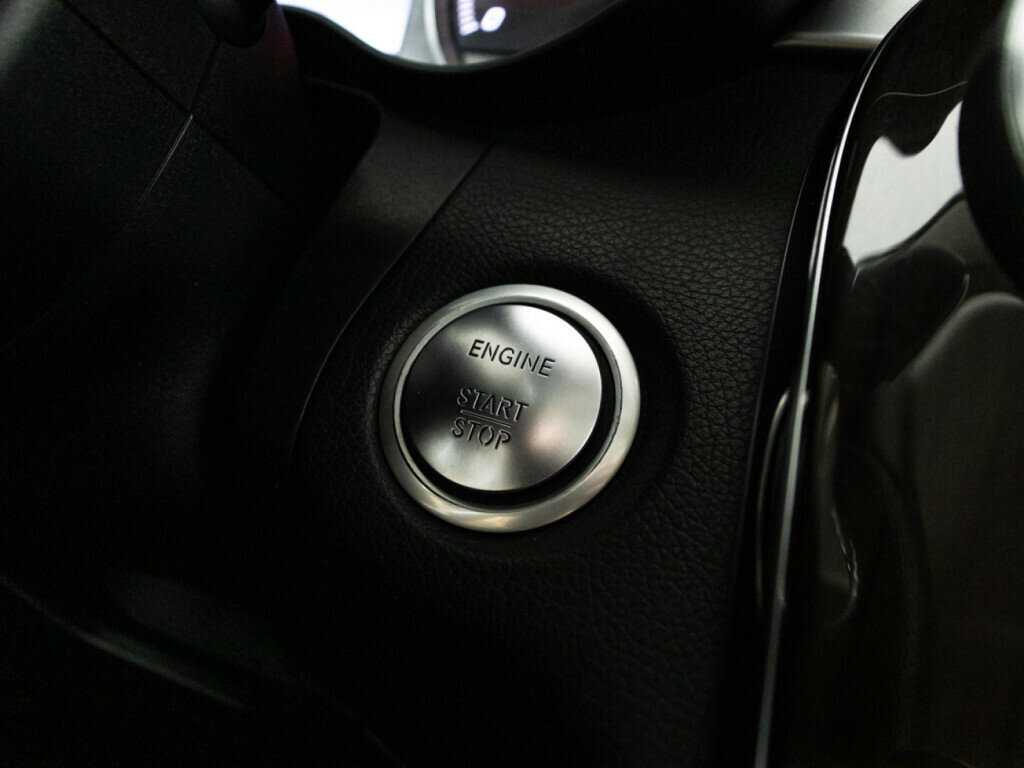 Mercedes-Benz GLC с пробегом — 2015 год. Фото: #19