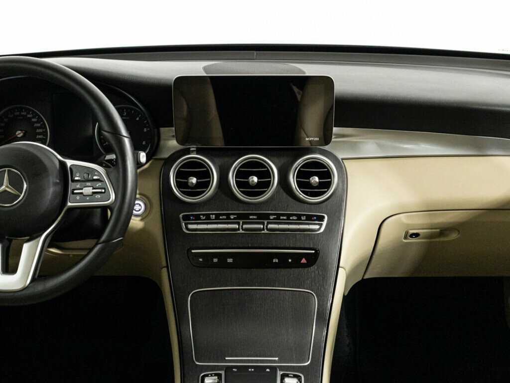 Mercedes-Benz GLC с пробегом — 2019 год. Фото: #14