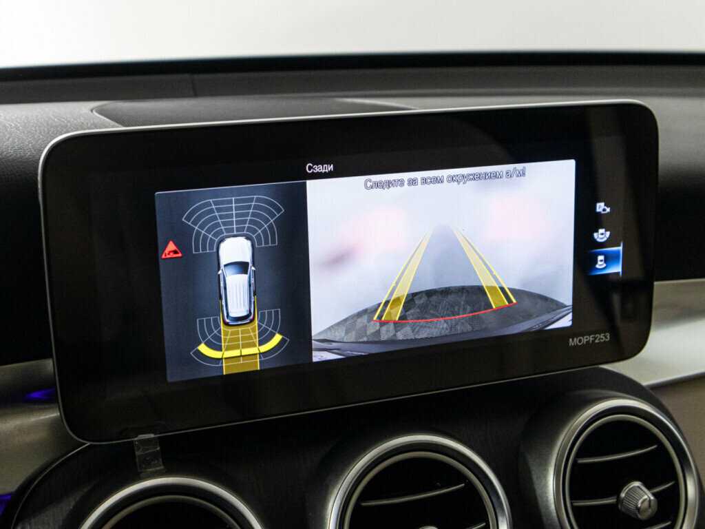 Mercedes-Benz GLC с пробегом — 2019 год. Фото: #17