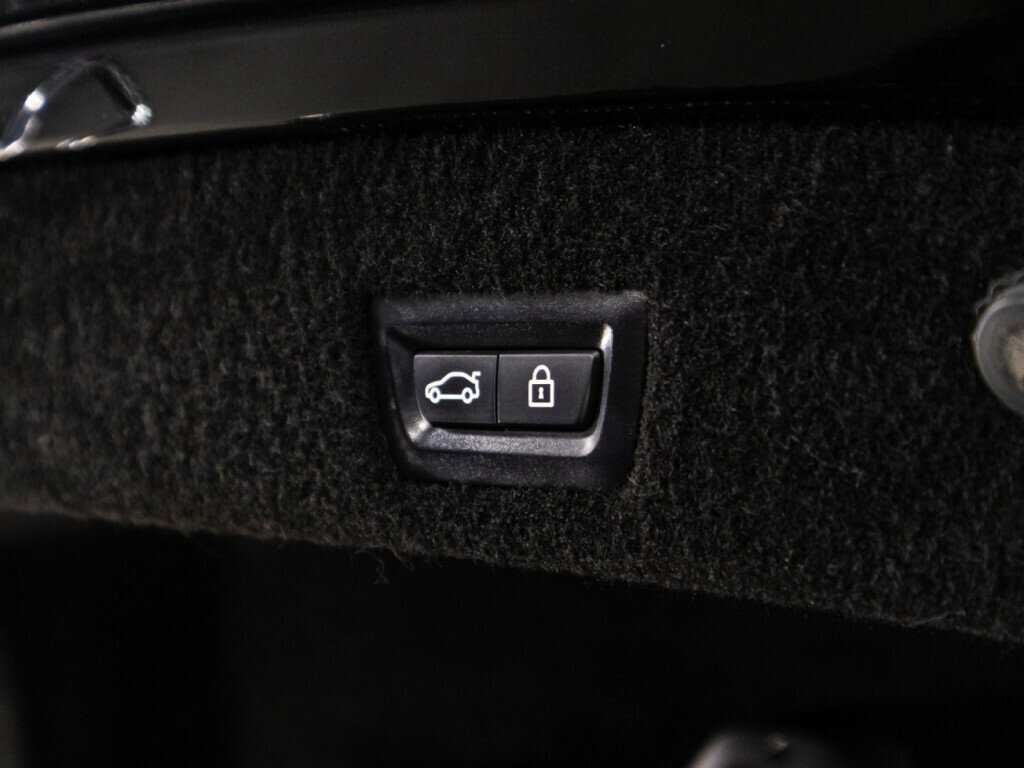 BMW 7 серии с пробегом — 2018 год. Фото: #14