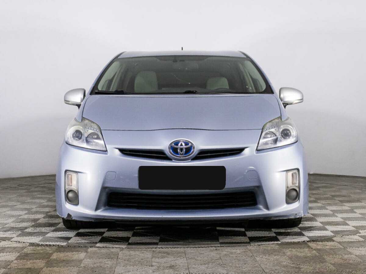 Toyota Prius с пробегом — 2010 год. Фото: #1