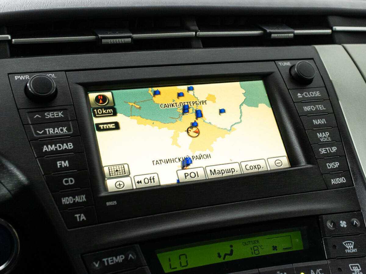 Toyota Prius с пробегом — 2010 год. Фото: #15