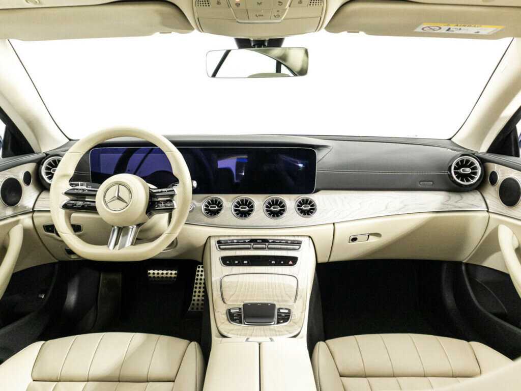 Mercedes-Benz E-Класс с пробегом — 2021 год. Фото: #12