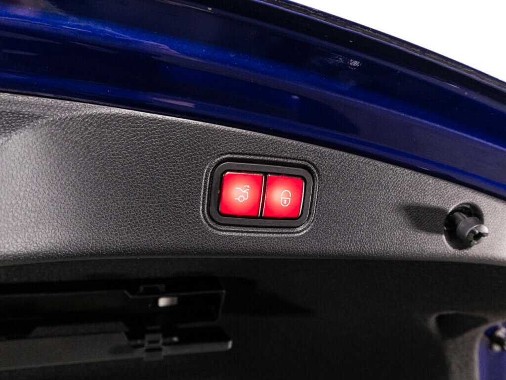 Mercedes-Benz E-Класс с пробегом — 2021 год. Фото: #15