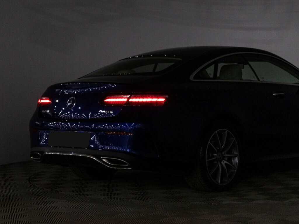 Mercedes-Benz E-Класс с пробегом — 2021 год. Фото: #25