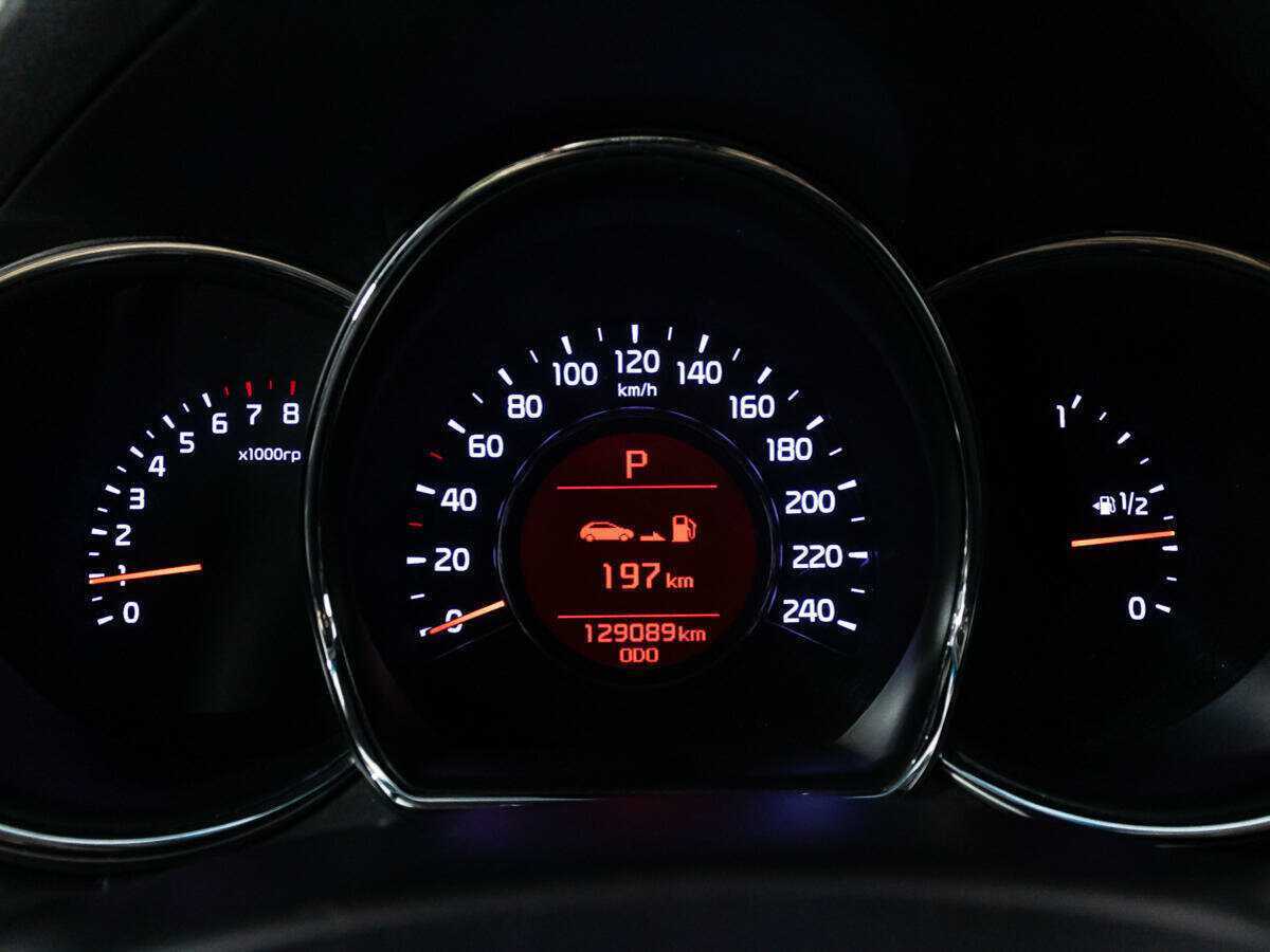 Kia Ceed с пробегом — 2016 год. Фото: #11