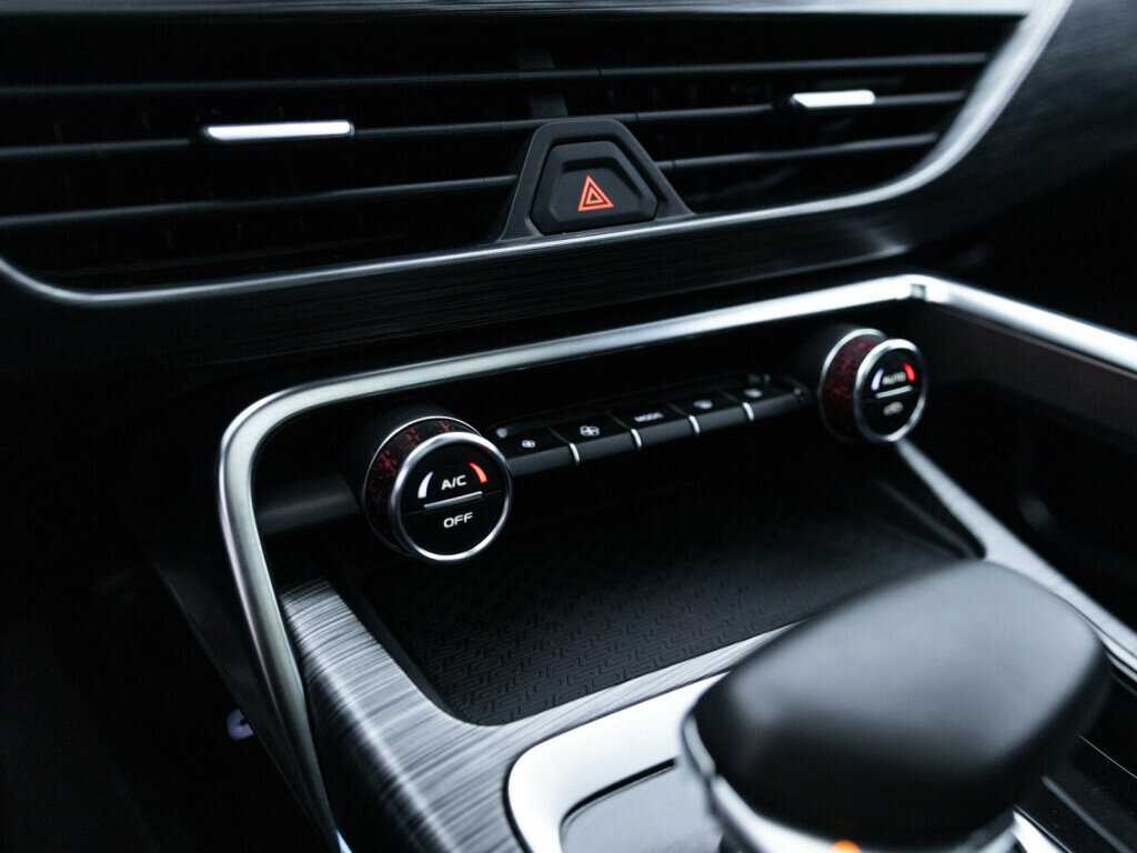 Geely Tugella с пробегом — 2021 год. Фото: #31