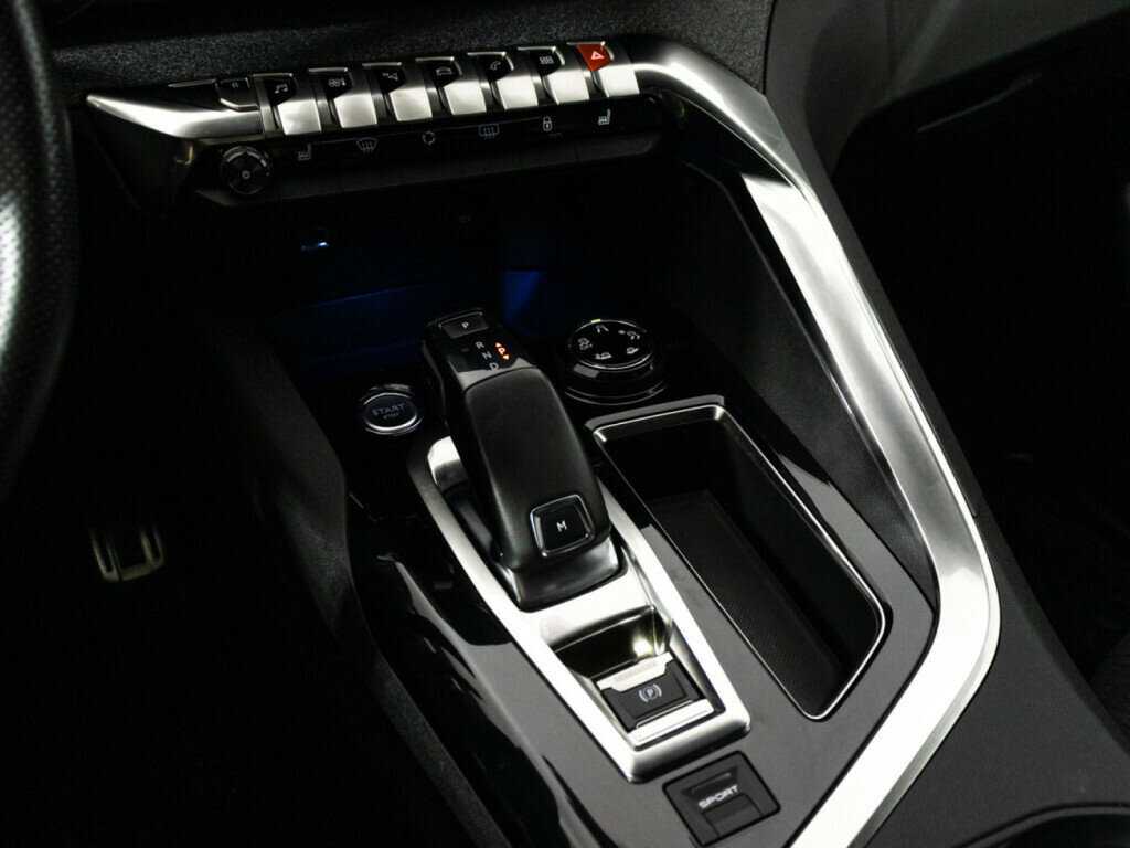 Peugeot 3008 с пробегом — 2017 год. Фото: #16