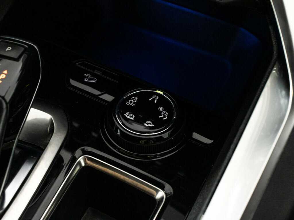 Peugeot 3008 с пробегом — 2017 год. Фото: #20