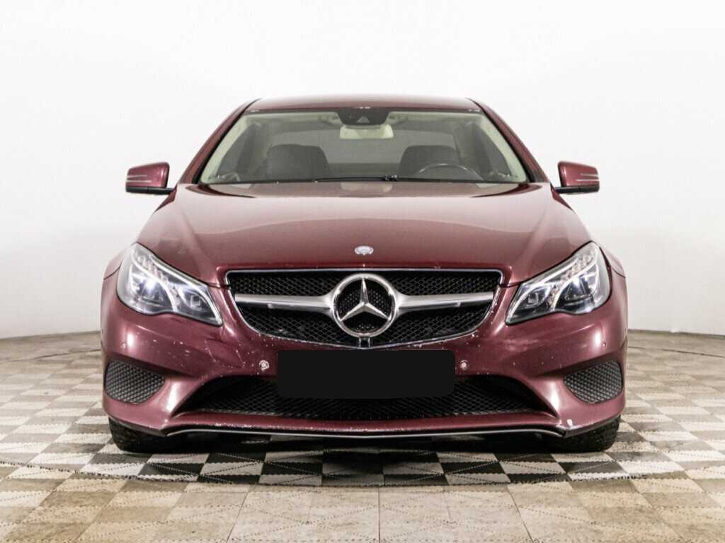 Mercedes-Benz E-Класс с пробегом — 2014 год. Фото: #1