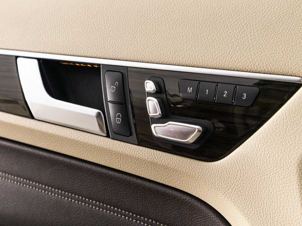 Mercedes-Benz E-Класс с пробегом — 2014 год. Фото: #17