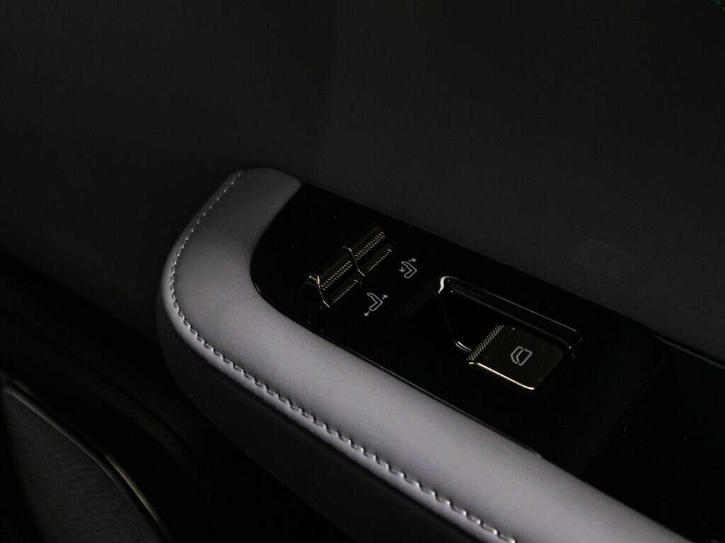 Zeekr 001 с пробегом — 2023 год. Фото: #24