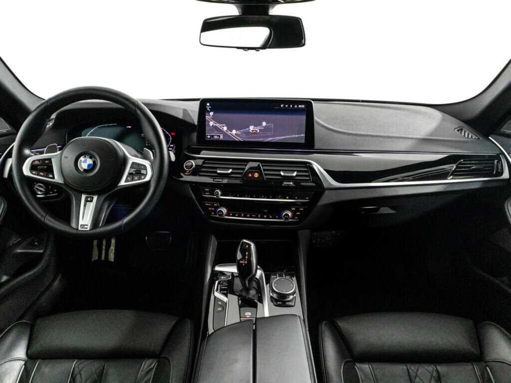 BMW 5 серии с пробегом — 2020 год. Фото: #12