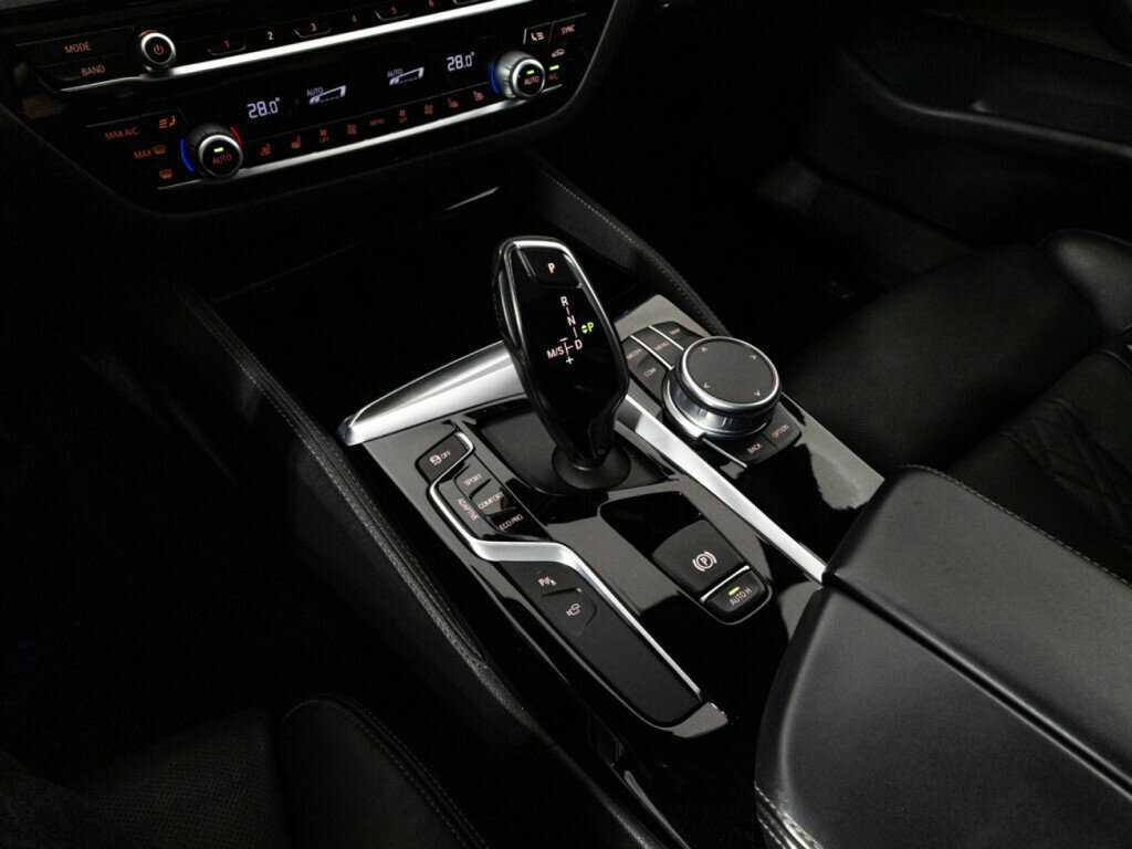 BMW 5 серии с пробегом — 2020 год. Фото: #18