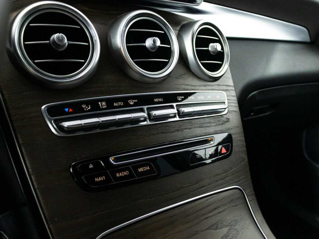 Mercedes-Benz GLC с пробегом — 2015 год. Фото: #19