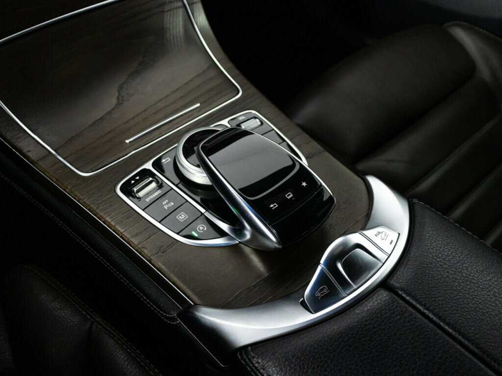 Mercedes-Benz GLC с пробегом — 2015 год. Фото: #20