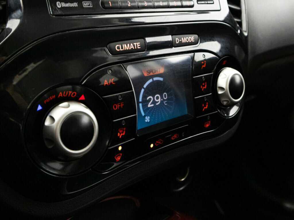 Nissan Juke с пробегом — 2012 год. Фото: #15