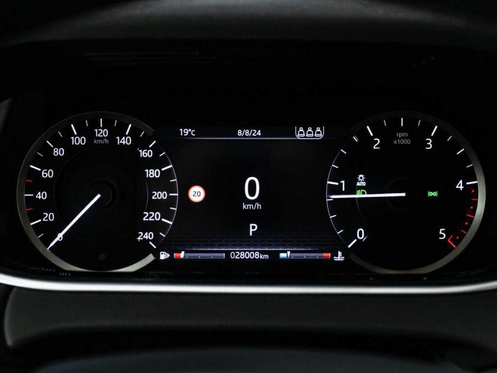 Land Rover Range Rover Evoque с пробегом — 2020 год. Фото: #11