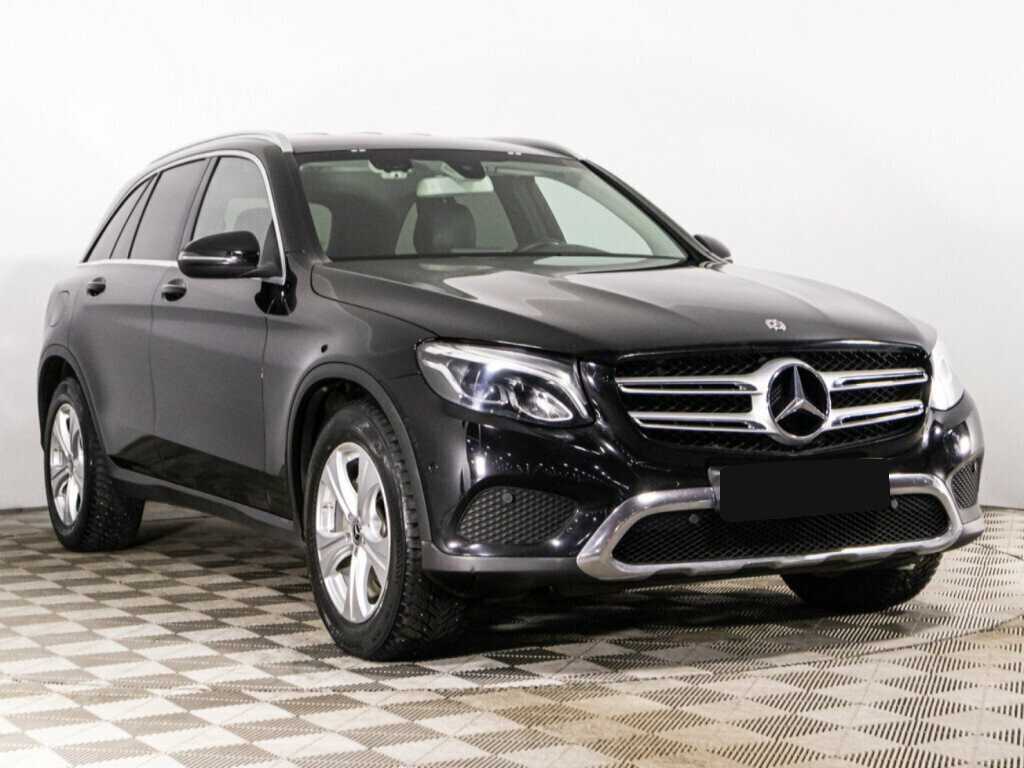 Mercedes-Benz GLC с пробегом — 2017 год. Фото: #2