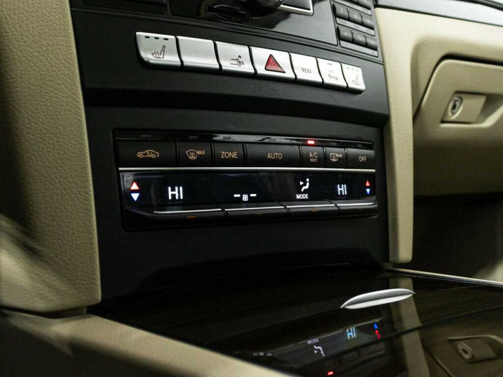 Mercedes-Benz E-Класс с пробегом — 2015 год. Фото: #17