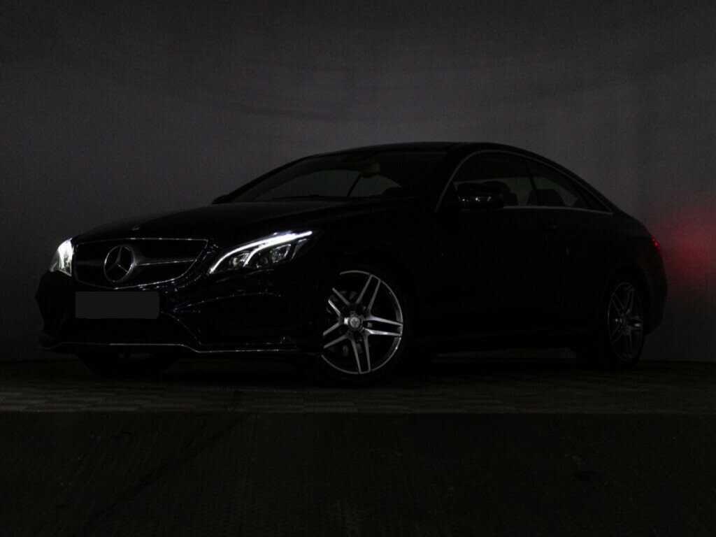 Mercedes-Benz E-Класс с пробегом — 2015 год. Фото: #21